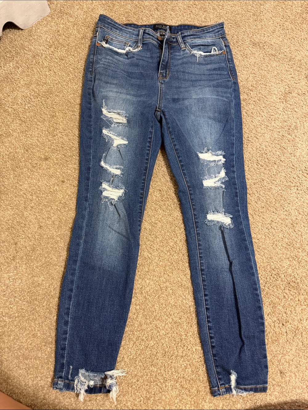 Judy Blue Dark Wash Ripped Skinny Jeans